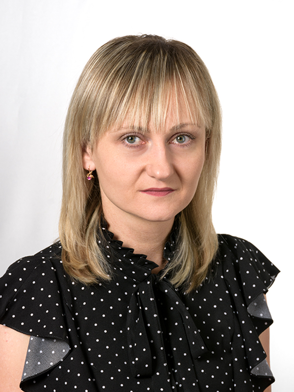 Груник Алёна Анатольевна.